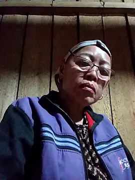 Chat +18 de Agnes-baby ao vivo