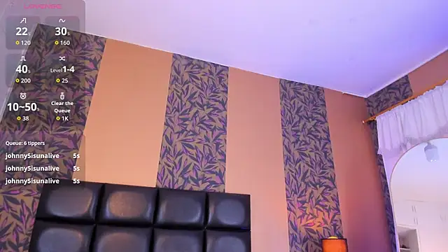 Chat +18 de megan_al ao vivo