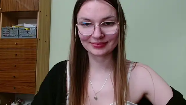 LooveELLYx 即時 XXX 聊天