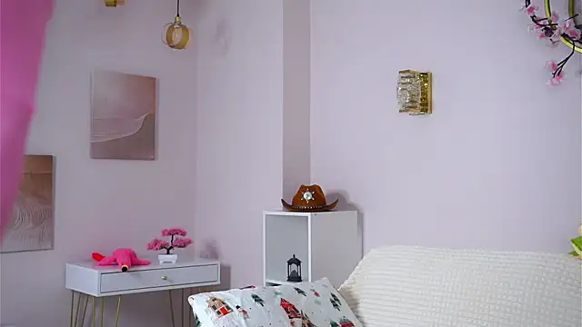 SunnivaCovil: απευθείας συνομιλία ΧΧΧ