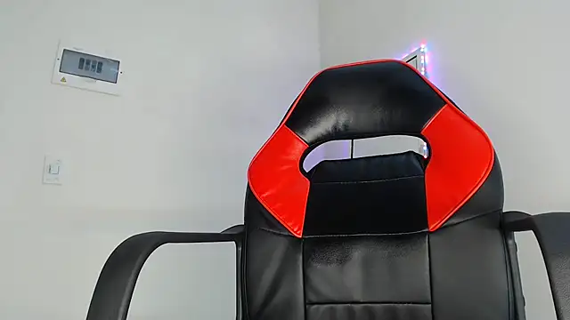 Pertunjukan Kamera Web Jackboy_000