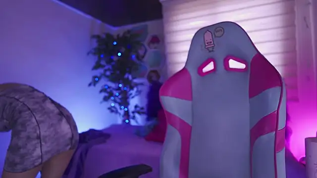 Rebecah_1: онлайн-секс-чат