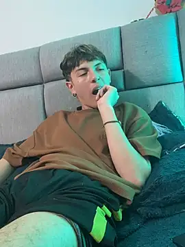 NaytonFreeman 라이브 XXX 채팅