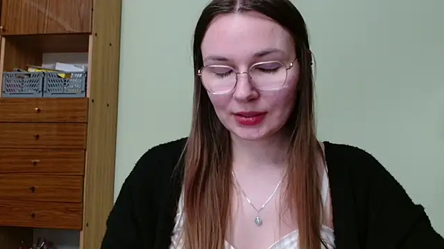 دردشة LooveELLYx الجنسية المباشرة