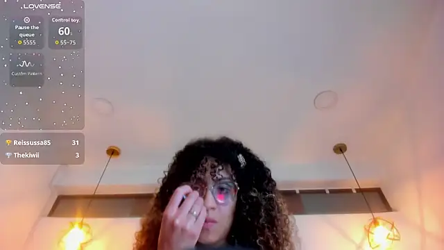 Hanna_Cornee_: онлайн-секс-чат