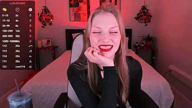 Show modela DakotaMabs na web-kameri