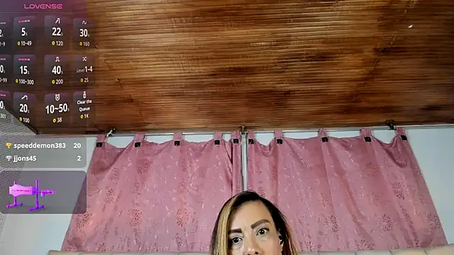 mia__gvのライブXXXチャット