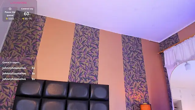 Онлайн чат XXX megan_al