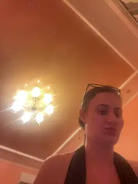 แชท XXX สดของ Flossy_Vettie