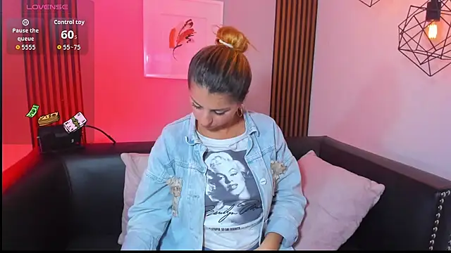 عرض كام Nahiajhonson_