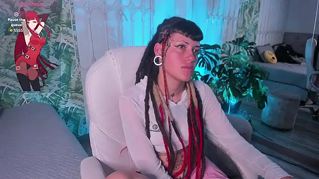 _sharlotte777 即時 XXX 聊天