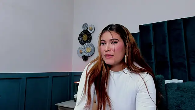 Kendal-Ross 라이브 XXX 채팅