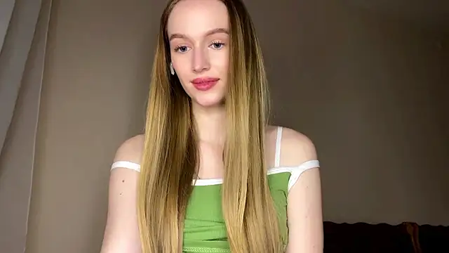 Viktoria_Vibes: онлайн-секс-чат