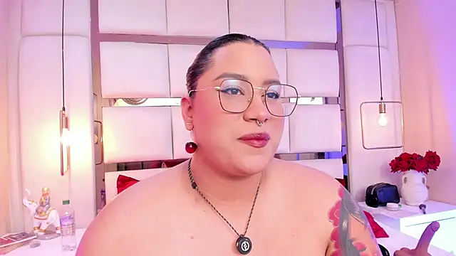 แชท XXX สดของ elizavenus