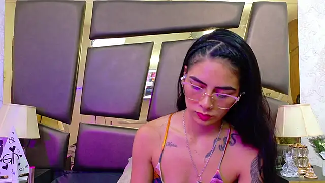 NicoleEsposito live XXX chat