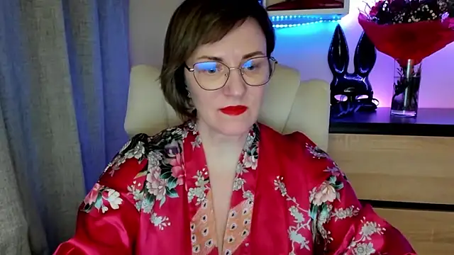 Show modela feliziaDesire na web-kameri