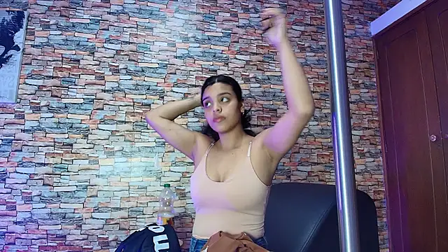 Show Webcam de max_ashley_mds