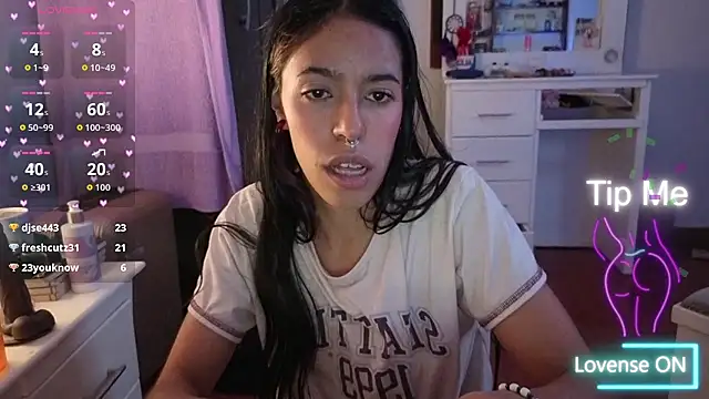 stephania_t's Live XXX Chat