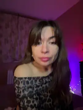 Mary_Kiitty live XXX chat