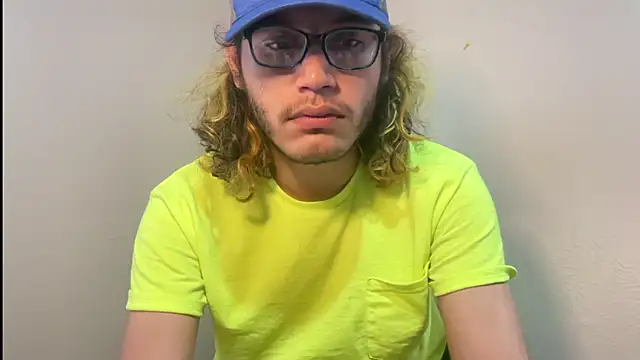 zacthefeetguy Show in webcam