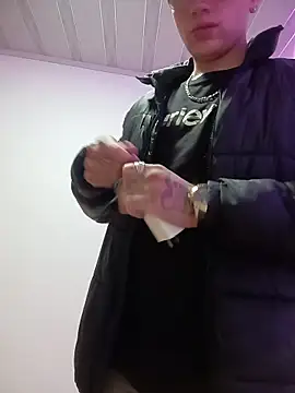 Emmanuel_Lust Chat XXX live