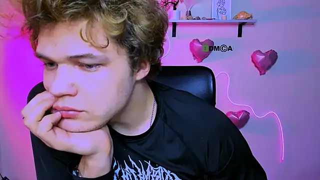 lucas_long_ লাইভ XXX চ্যাট