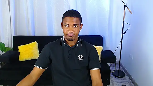 Show modela MaxCum18_ na web-kameri