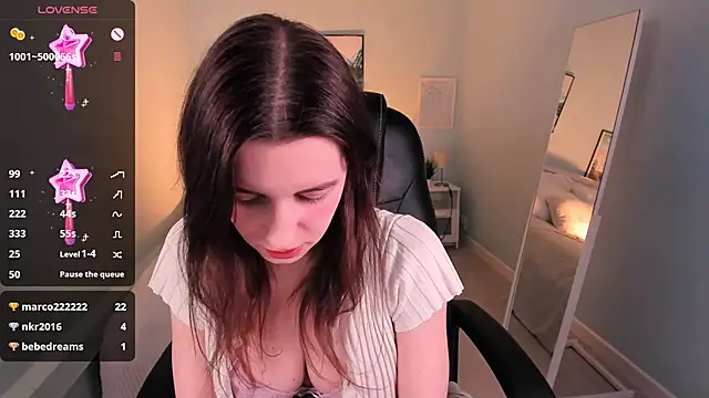 Chat +18 de MelisaCoy ao vivo