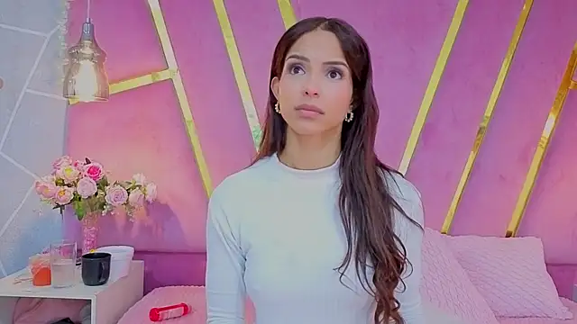 Živý XXX chat EmmyCortez