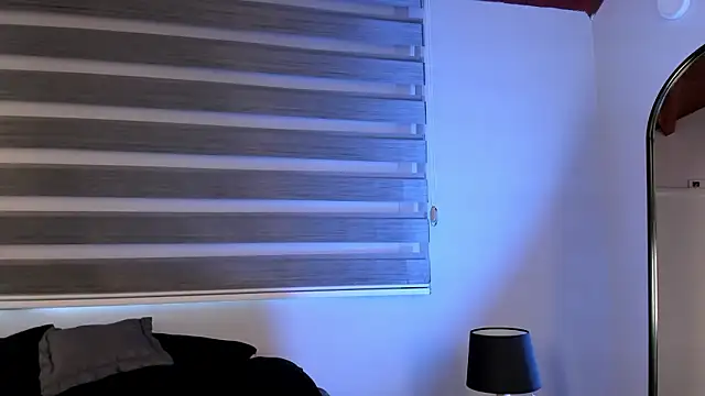 MERIDA_TAYLOR 现场XXX聊天