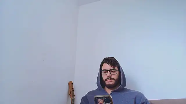 Chat XXX ao vivo de thomas_gun