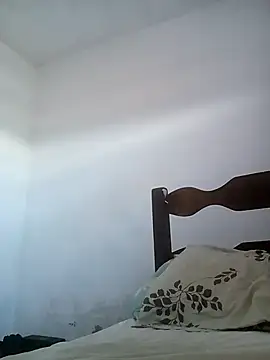 XXX chat uživo modela Pretinhoo25