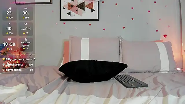 PauleteW10 Chat XXX in diretta