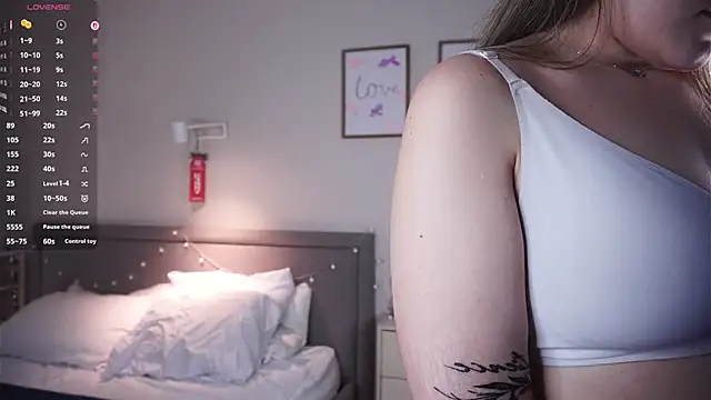 MayPortman Live XXX Chat