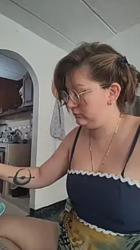 HunnyyLove 现场XXX聊天