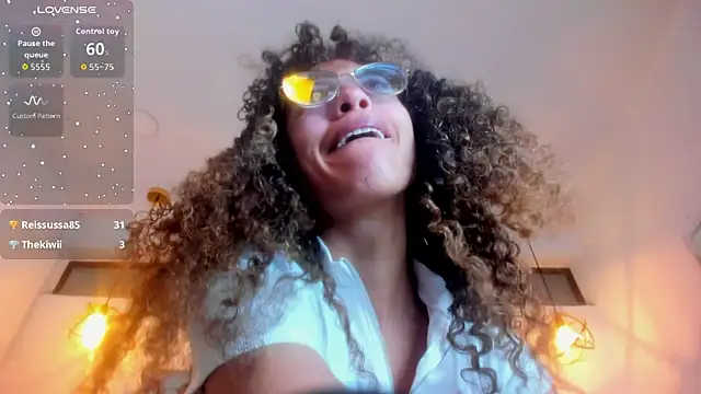 دردشة Hanna_Cornee_ الجنسية المباشرة