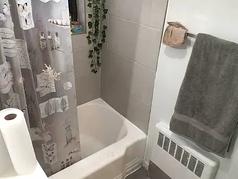 Chat XXX Live littyleesh1