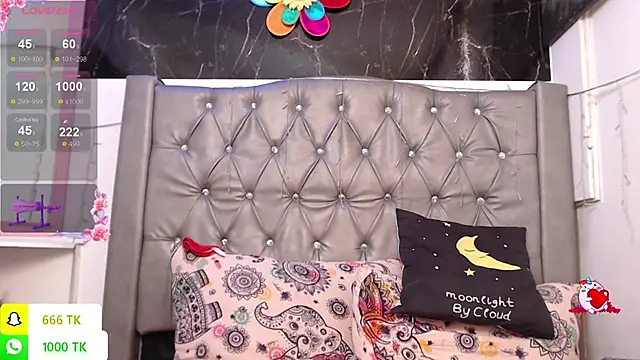 دردشة LAILAGUMMY الجنسية المباشرة