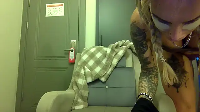 poppyinga1 Chat XXX live