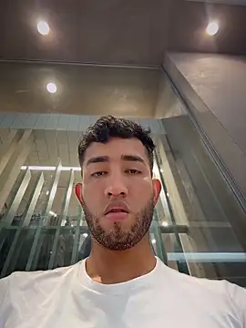 Chat XXX ao vivo de liam_bronw