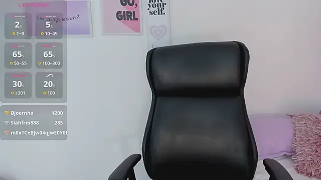 LanaJones_ Chat XXX in diretta