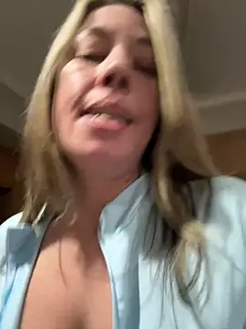 Webkamerová show MiraKisss