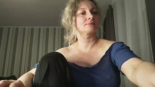 EdithManning – Naživo XXX chat