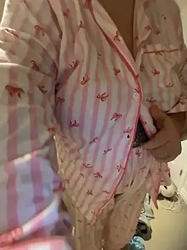 Tallulah-Rose-xoxo: онлайн-секс-чат