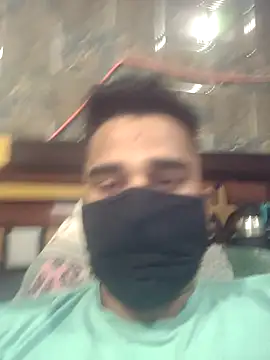 Show modela MrCurioX na web-kameri