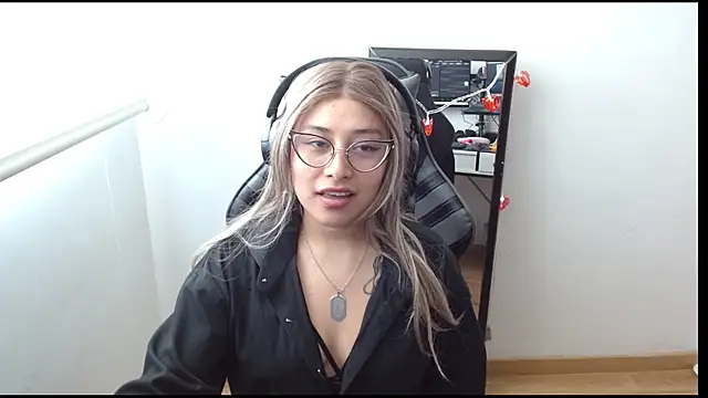 Juliexxxxtasyn Live XXX chat