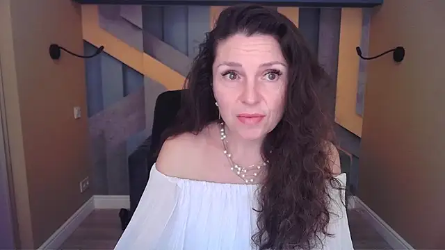 EllaLong – Live XXX-chat