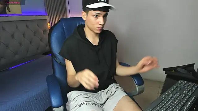 SamBlack_ 라이브 XXX 채팅