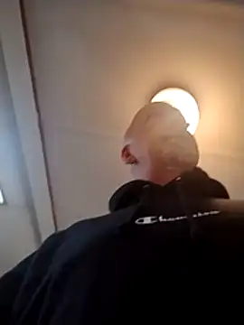 Yankeedave420 Chat XXX live