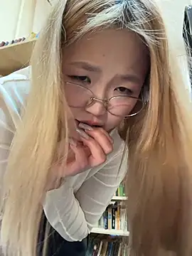 Živý XXX chat Aiko_Yumi